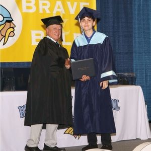 Meet your Posher, Kai